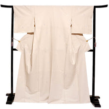 画像をギャラリービューアに読み込む, 洗える着物 袷 小紋 Lサイズ 仕立て上がり テイジン素材 単品 ベージュ 双葉 葵 レディース 品よい縮緬地のお洒落な小紋
