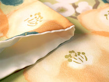 画像をギャラリービューアに読み込む, 洗える着物 袷 小紋 Lサイズ 仕立て上がり 単品 グリーン 椿 レディース 品よい縮緬地のお洒落な小紋
