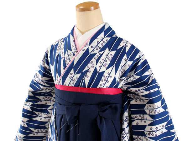 卒業式 二尺袖 着物 袴用 単品 青 白 矢絣 桜 フリーサイズ ショート丈 