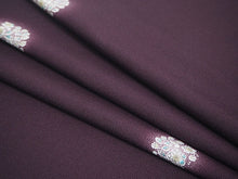 画像をギャラリービューアに読み込む, 洗える 着物 反物 単品 レディース 濃紫地 花丸ぼかし 牡丹 和つう 女性 小紋 和装 和服 袷 単衣 きもの 羽織 コート
